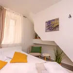 Lavanda * Tribunj (Sibenik-Knin)