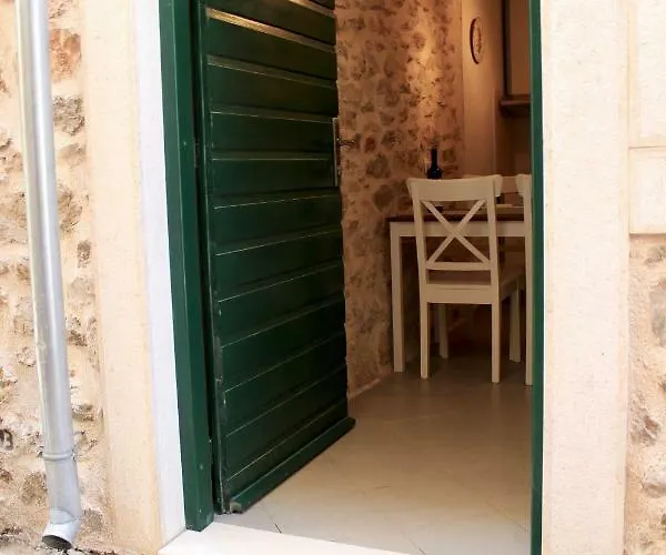 Lavanda Vakantiehuis Tribalj